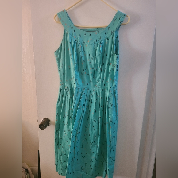 Retro aqua blue Eiffel tower dress - Picture 1 of 6